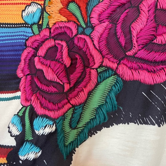 Double D Ranchwear Little Frida tee.  Size M - Picture 9 of 13